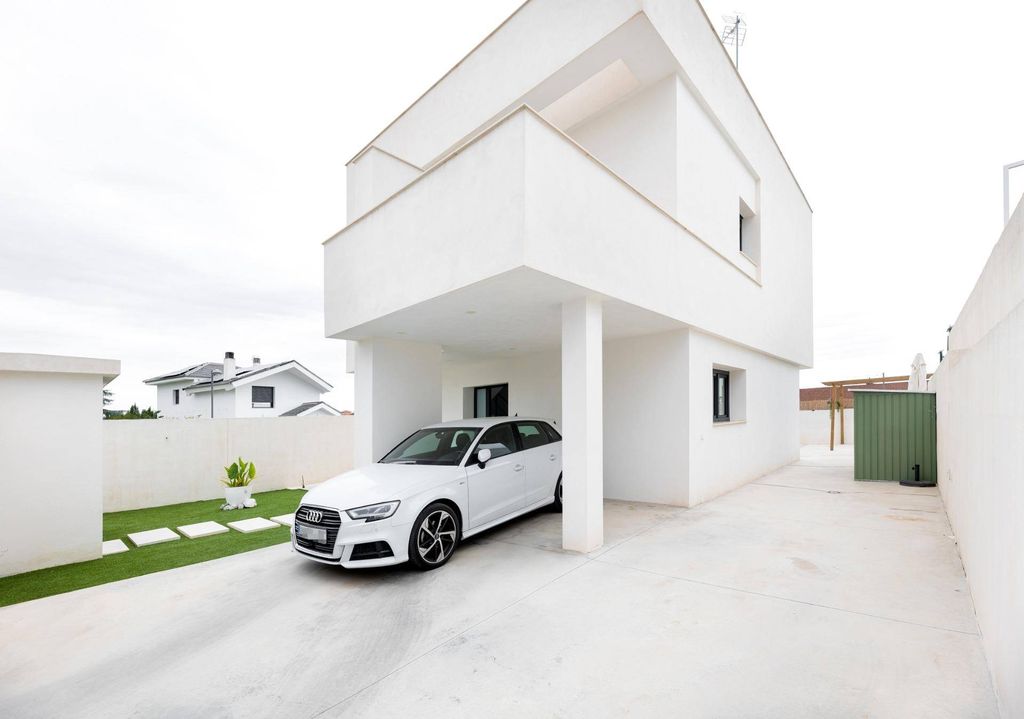 Maison de luxe à vendre à Zubia, 400 000 €, Photo 6
