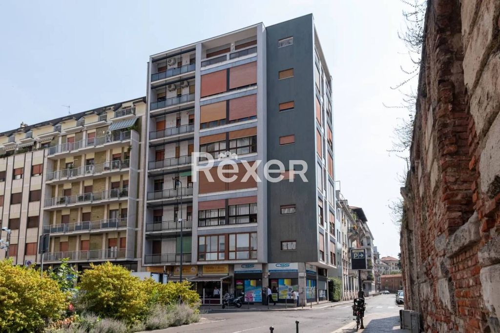 Appartement de luxe à vendre à Milan, 875 000 €, Photo 1