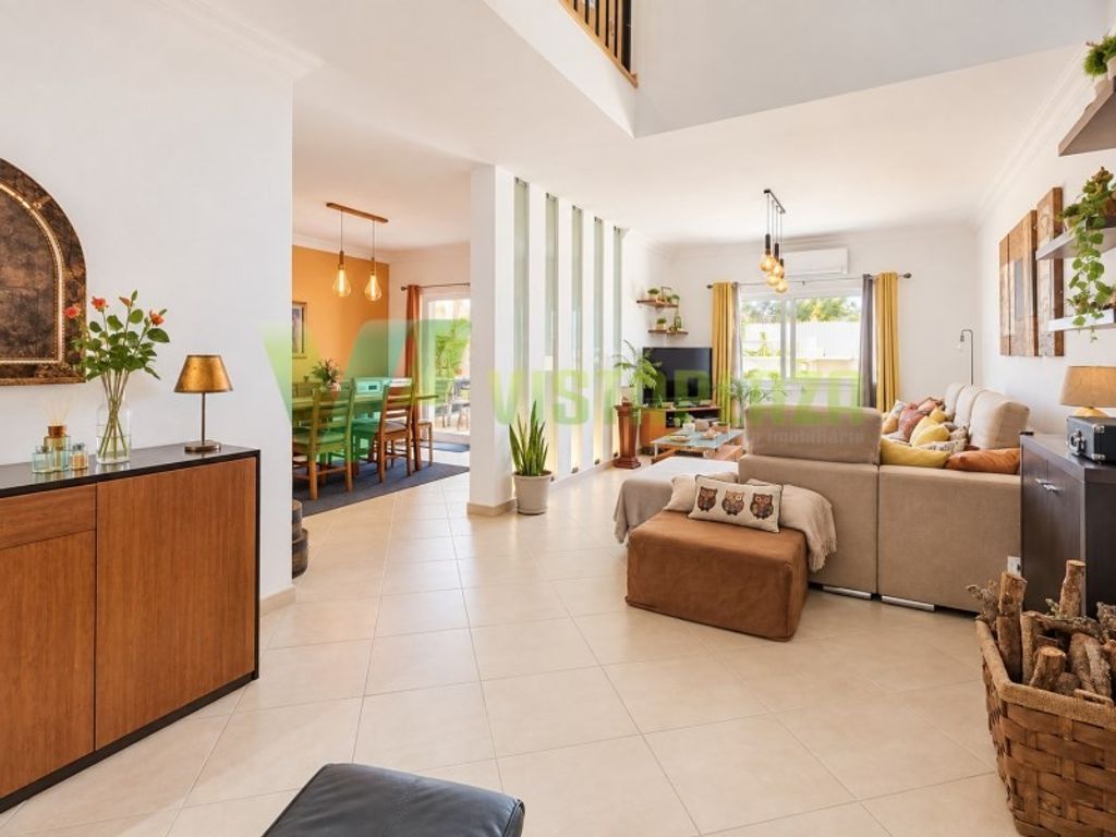 Maison de luxe à vendre à Portimão, 635 000 €, Photo 2