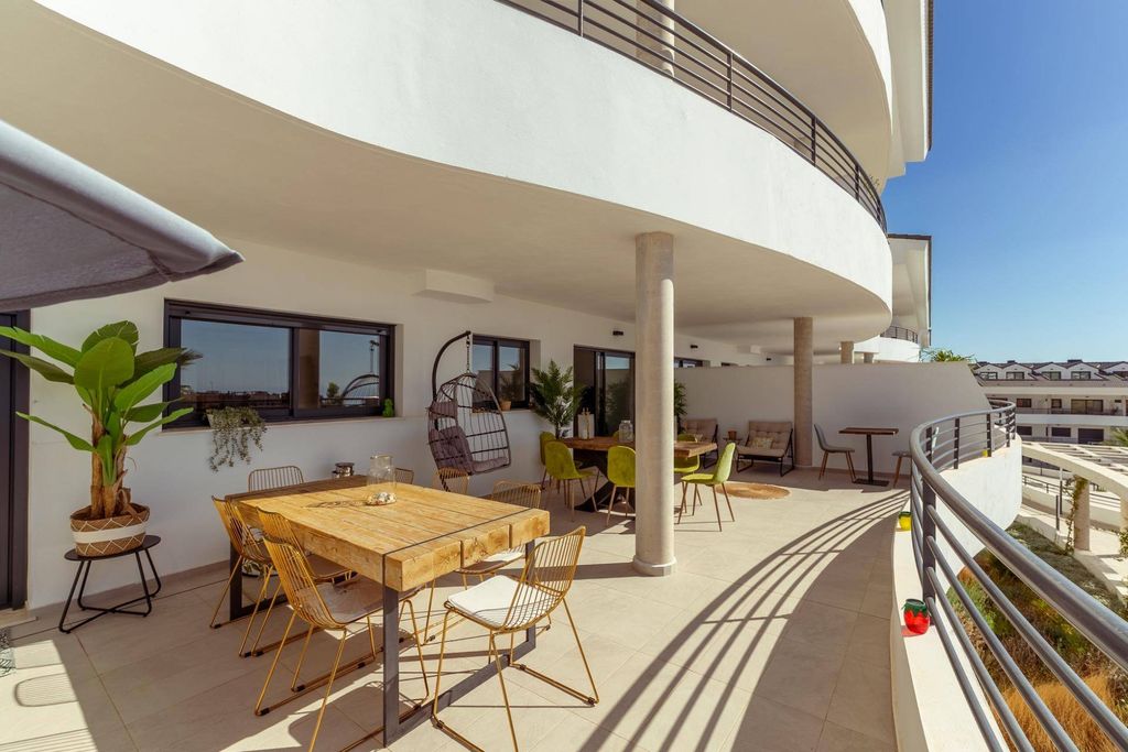Appartement de luxe à vendre à Benalmádena, 650 000 €, Photo 2