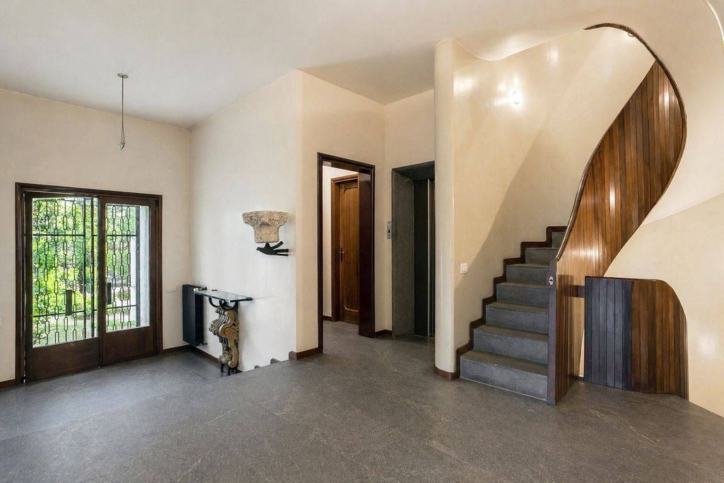 Luxury House for sale in Bergamo, 1 850 000 €, Photo 4