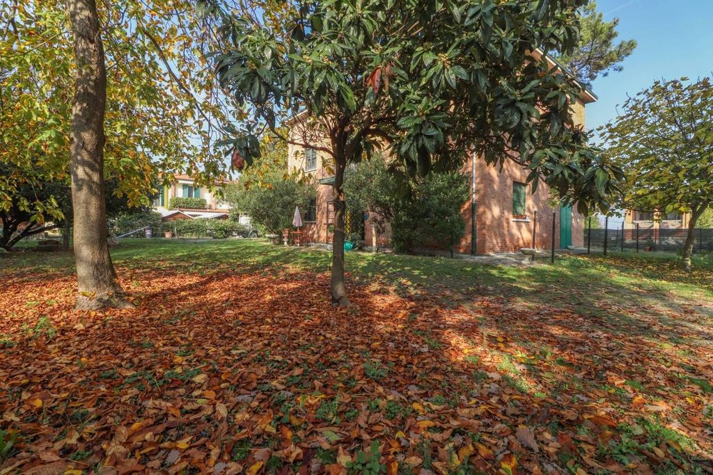 Maison de luxe à vendre à Calderara Di Reno, 720 000 €, Photo 6