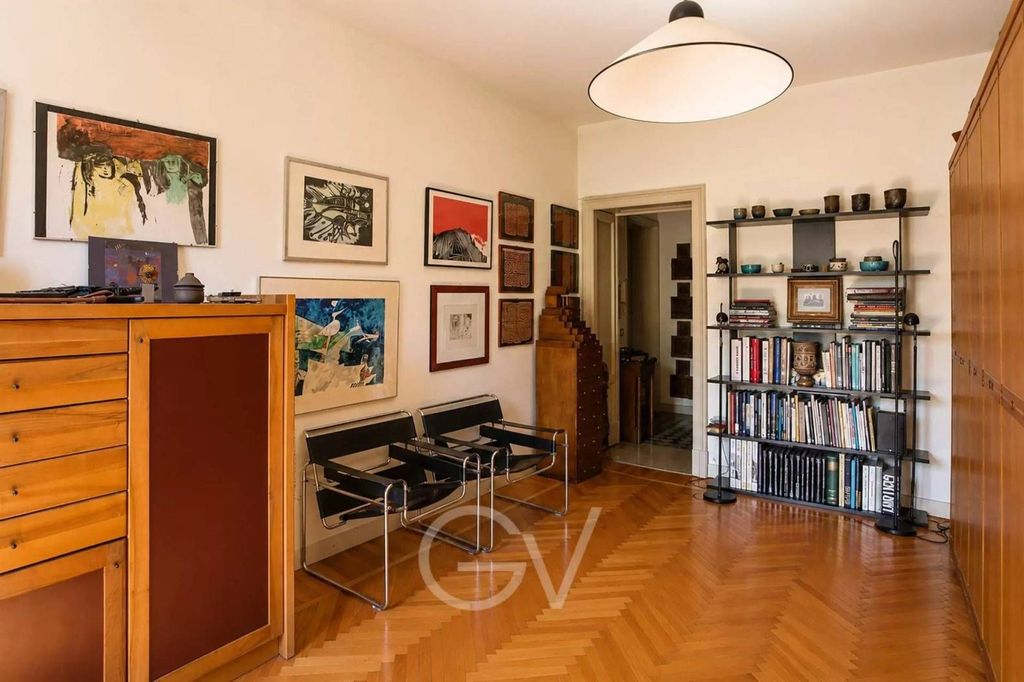 Luxury Apartment for sale in Milan, 970 000 €, Photo 7