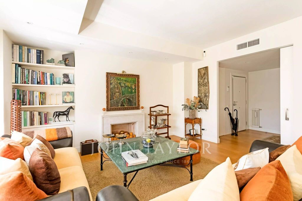 Luxury Apartment for sale in Madrid, 1 940 000 €, Photo 3