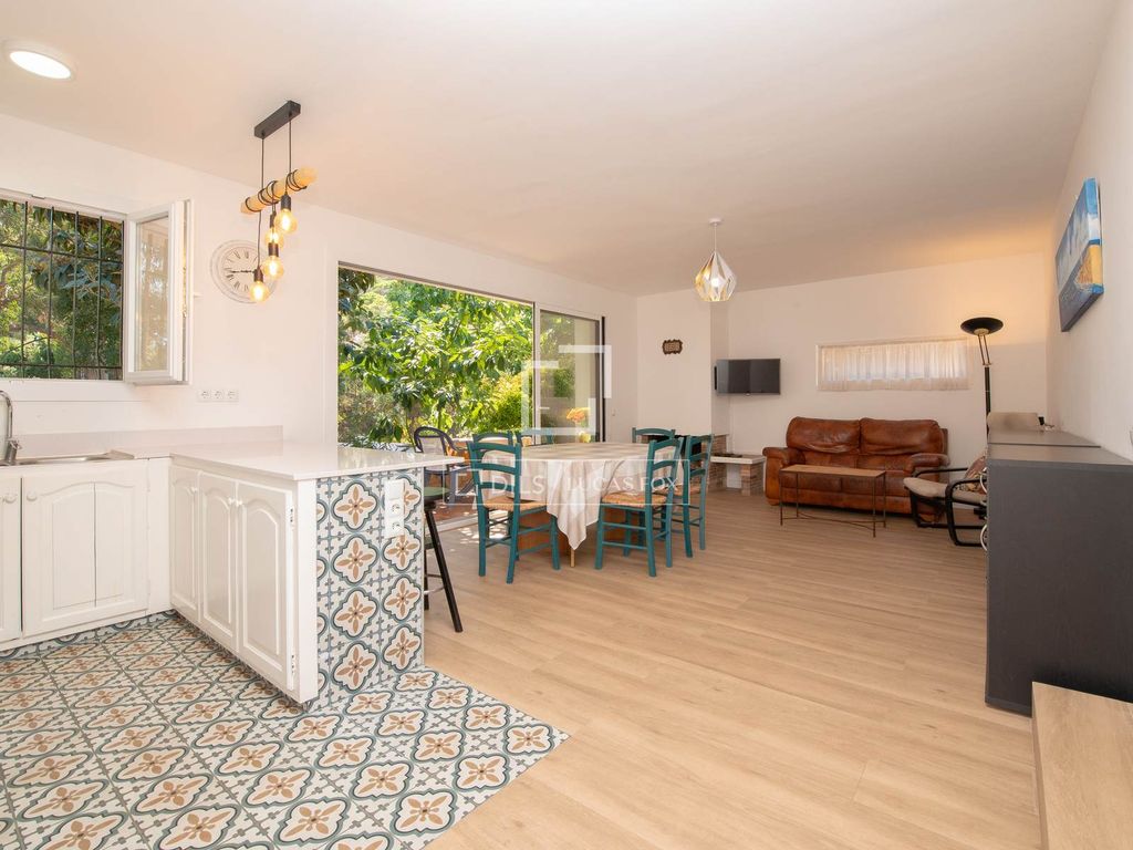 Maison de luxe à vendre à Santa Cristina d'Aro, 450 000 €, Photo 2