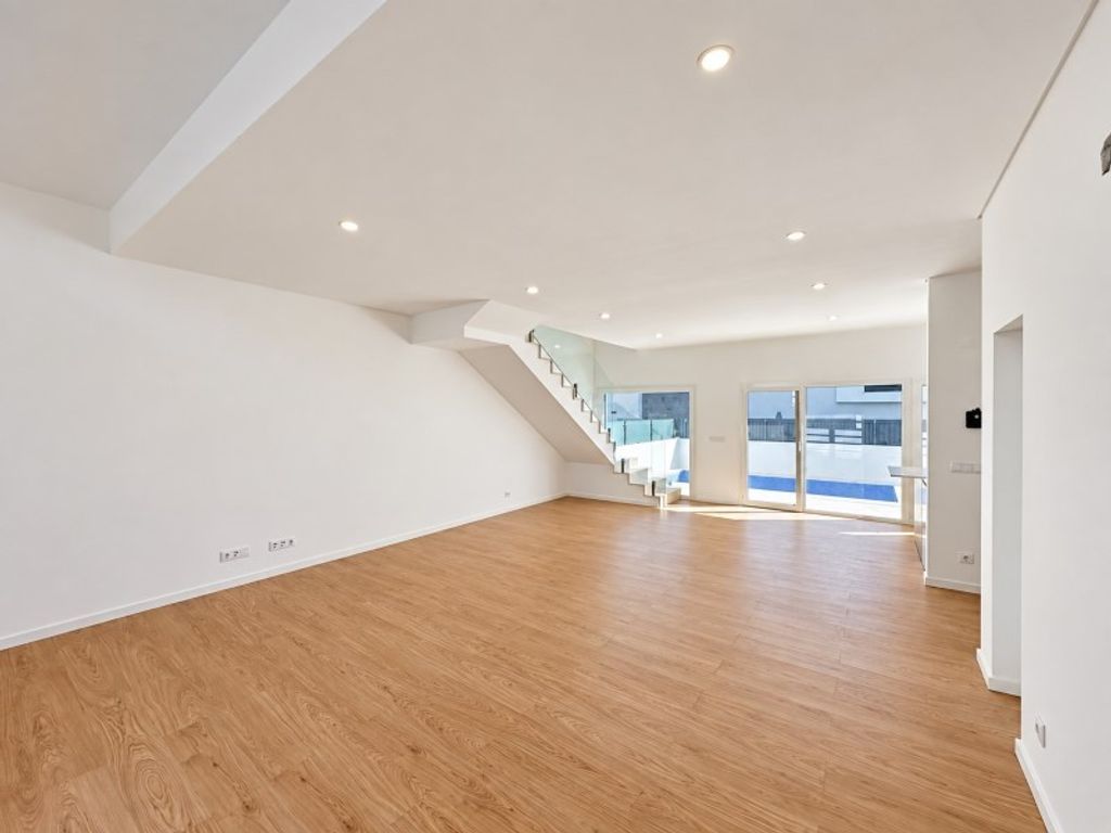Maison de luxe à vendre à Sesimbra, 550 000 €, Photo 3