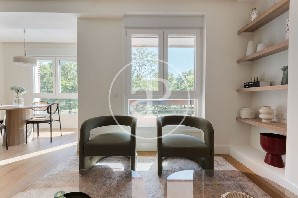 Luxury Apartment for sale in Madrid, 969 000 €, Photo 3