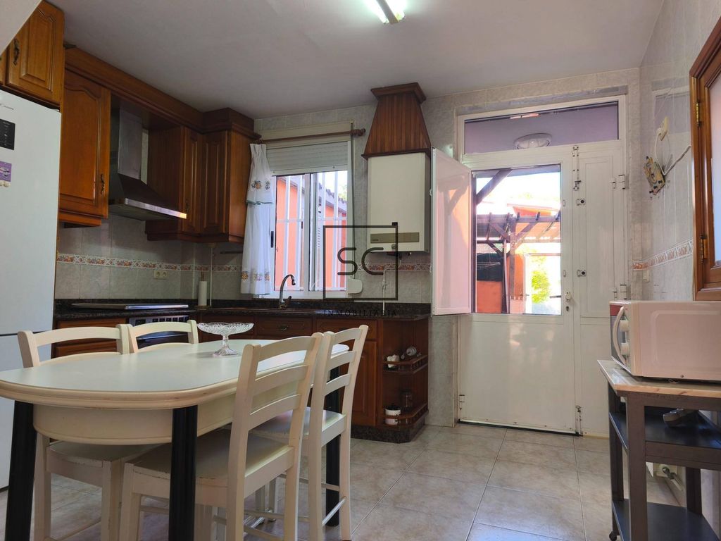 Luxury House for sale in Miño, 450 000 €, Photo 4