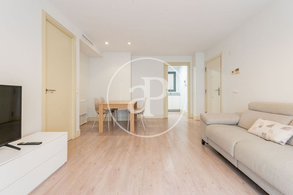 Luxury Apartment for sale in Madrid, 695 000 €, Photo 5