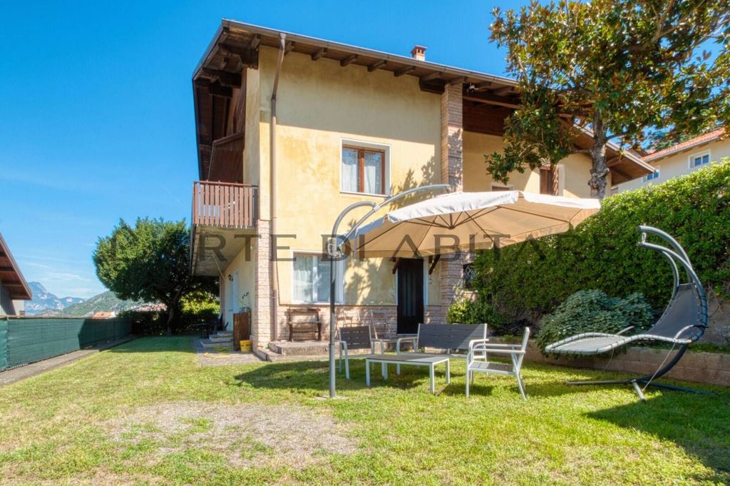 Maison de luxe à vendre à Trento, 900 000 €, Photo 1