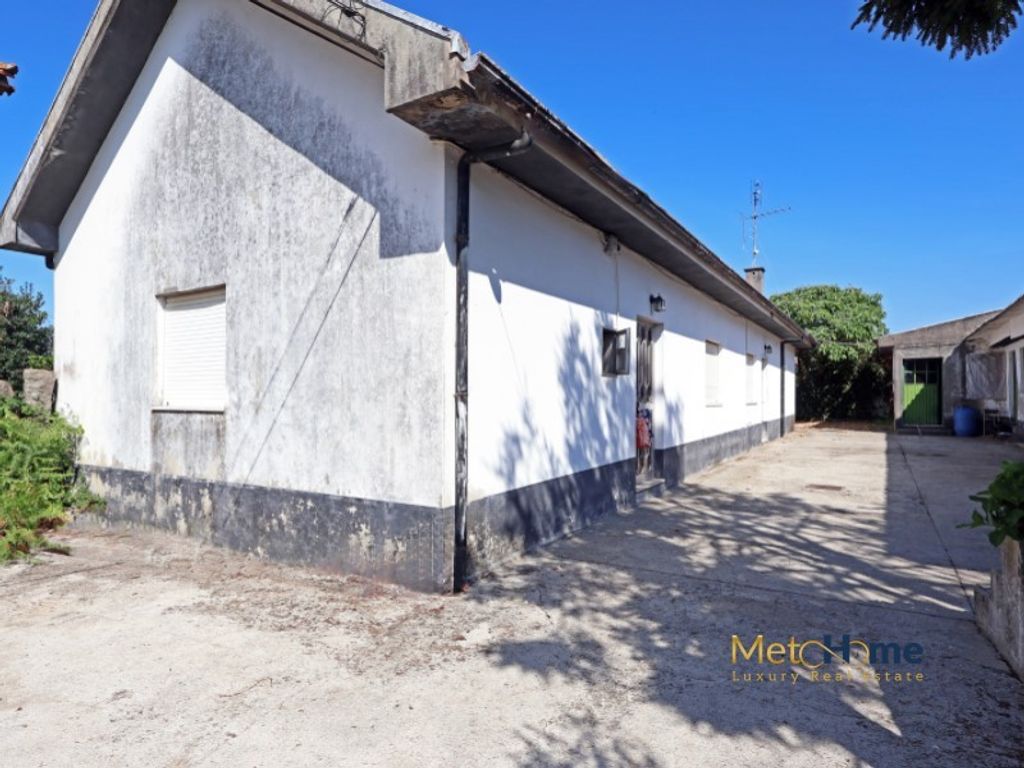 Maison de luxe à vendre à Vila Nova de Gaia, 400 000 €, Photo 1