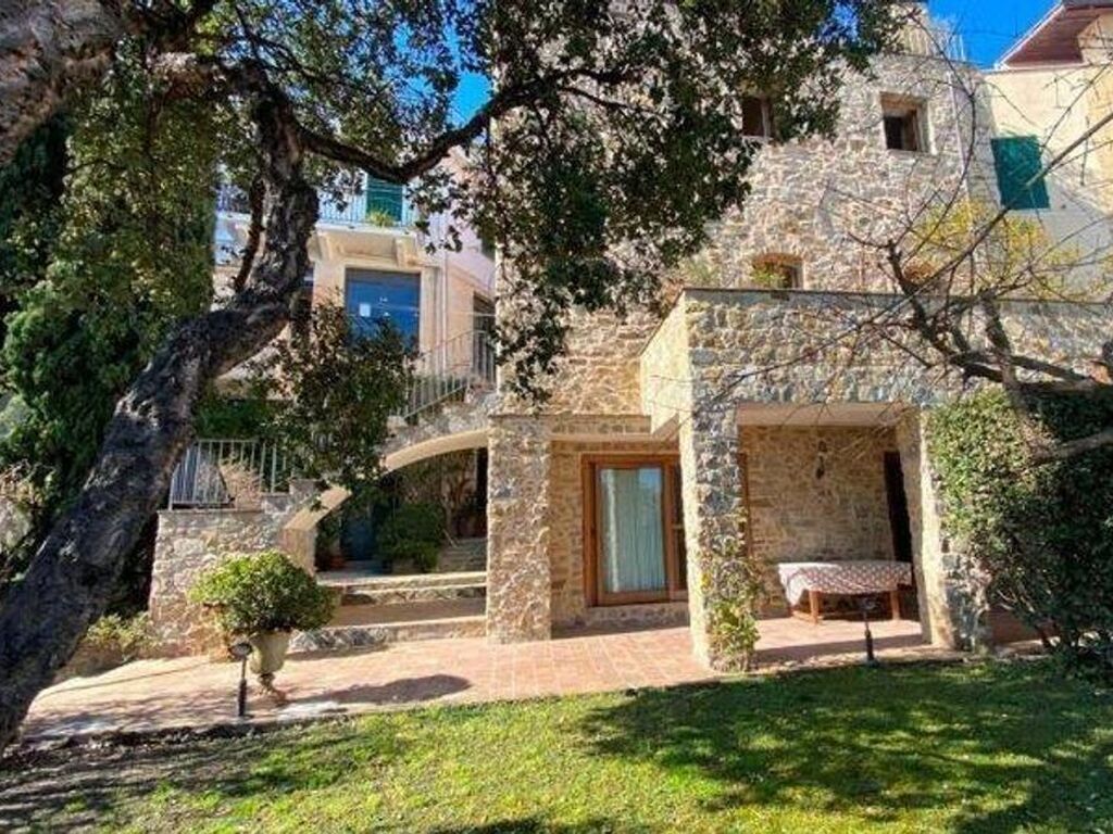 Luxury House for sale in San Remo, 740 000 €, Photo 2