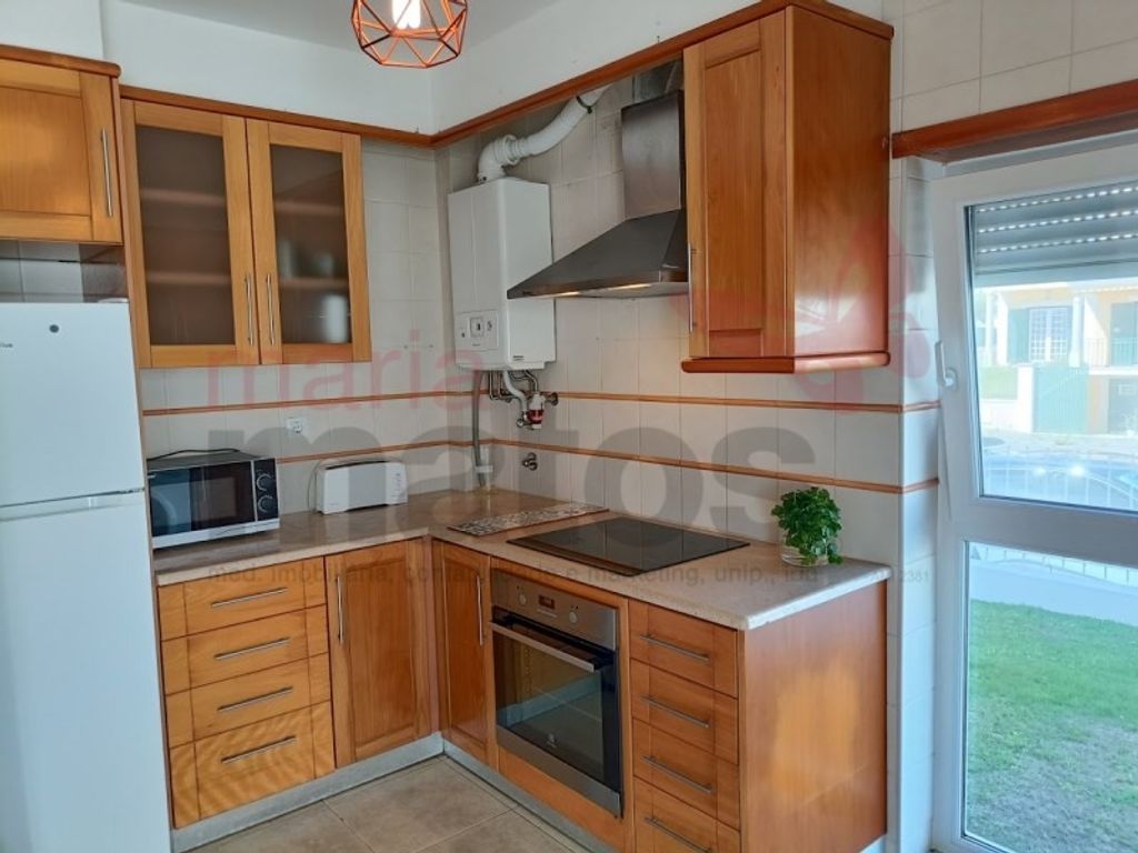 Maison de luxe à vendre à Lourinhã, 449 000 €, Photo 1