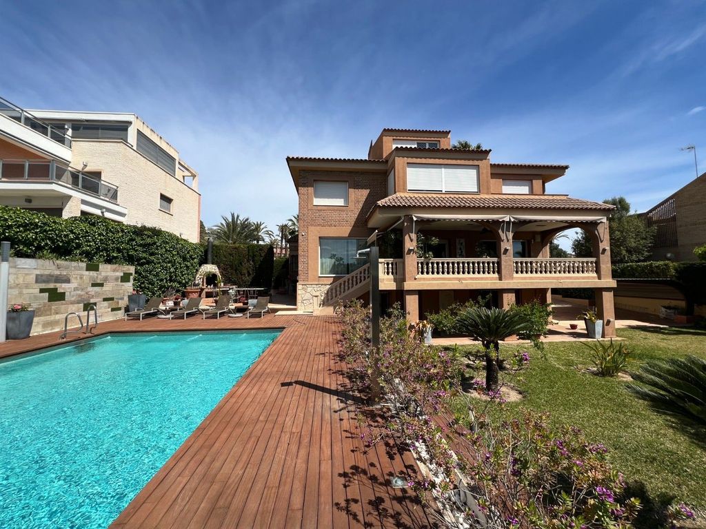 Maison de luxe à vendre à La Condomina, 2 480 000 €, Photo 1