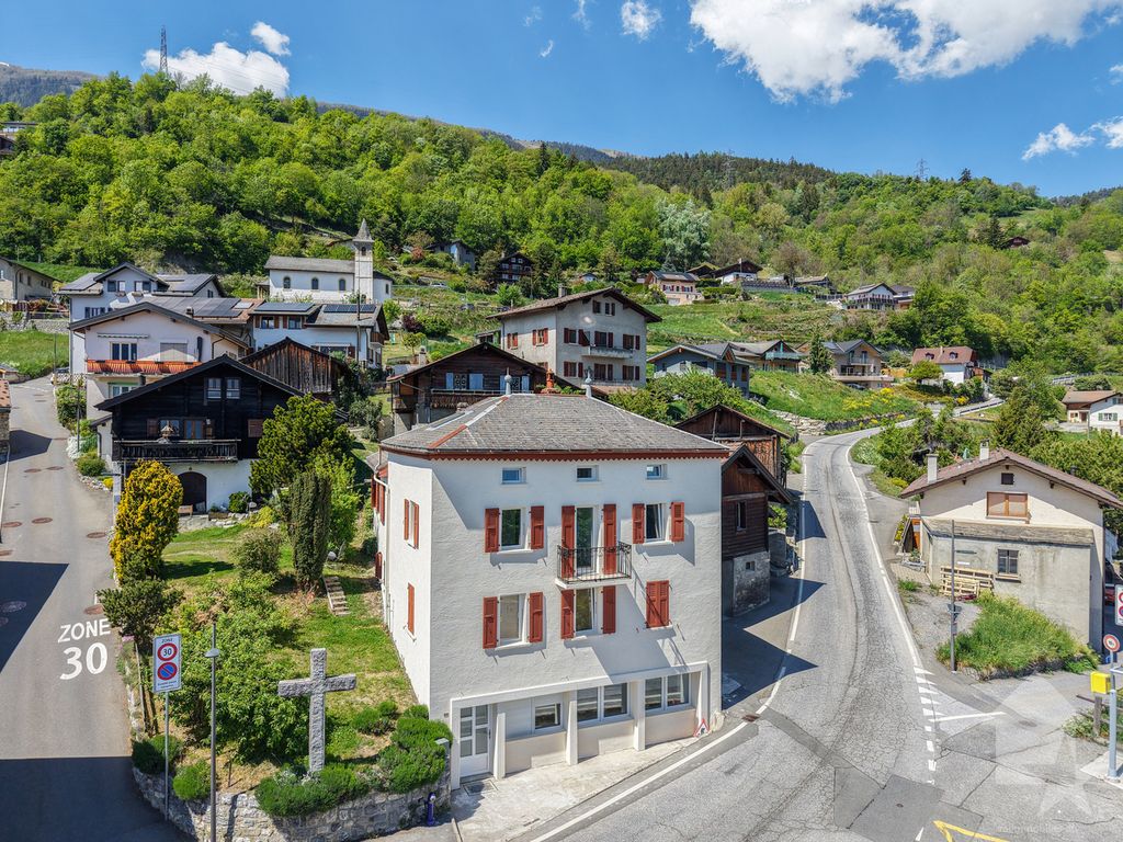 Maison de luxe à vendre à Daillon, 1 416 976 €, Photo 1