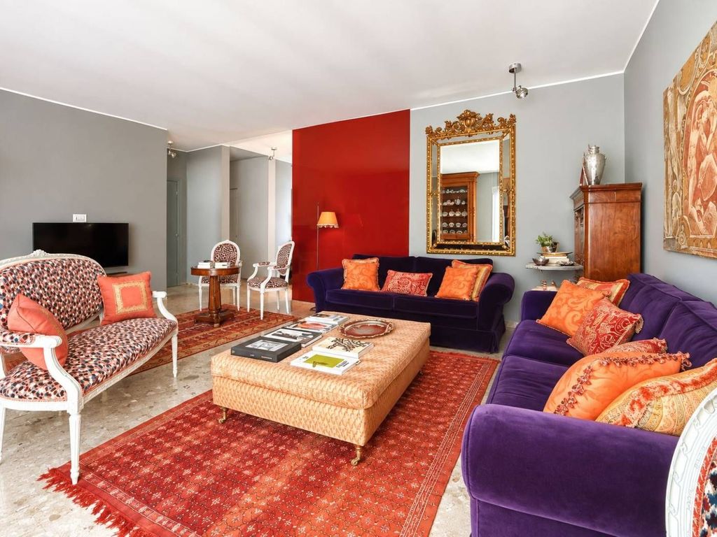 Maison de luxe à vendre à Milan, 3 000 000 €, Photo 1