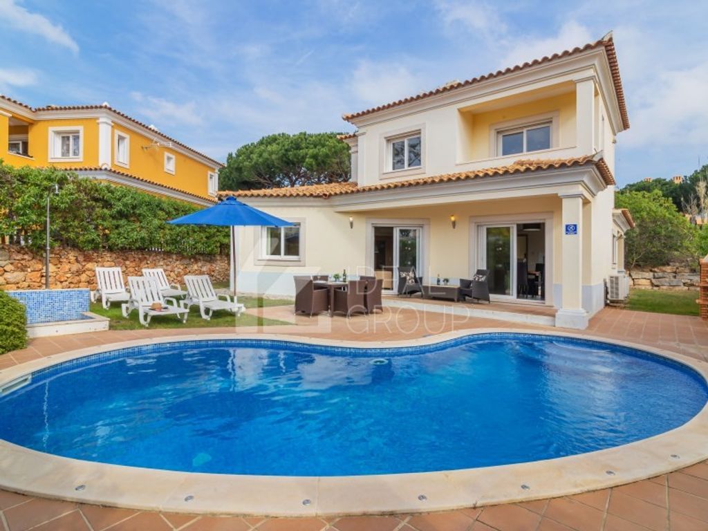 Maison de luxe à vendre à Loulé, 1 390 000 €, Photo 1