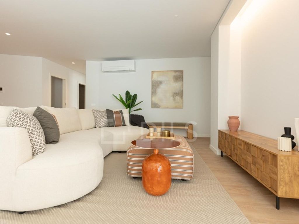 Appartement de luxe à vendre à Faro, 825 000 €, Photo 1