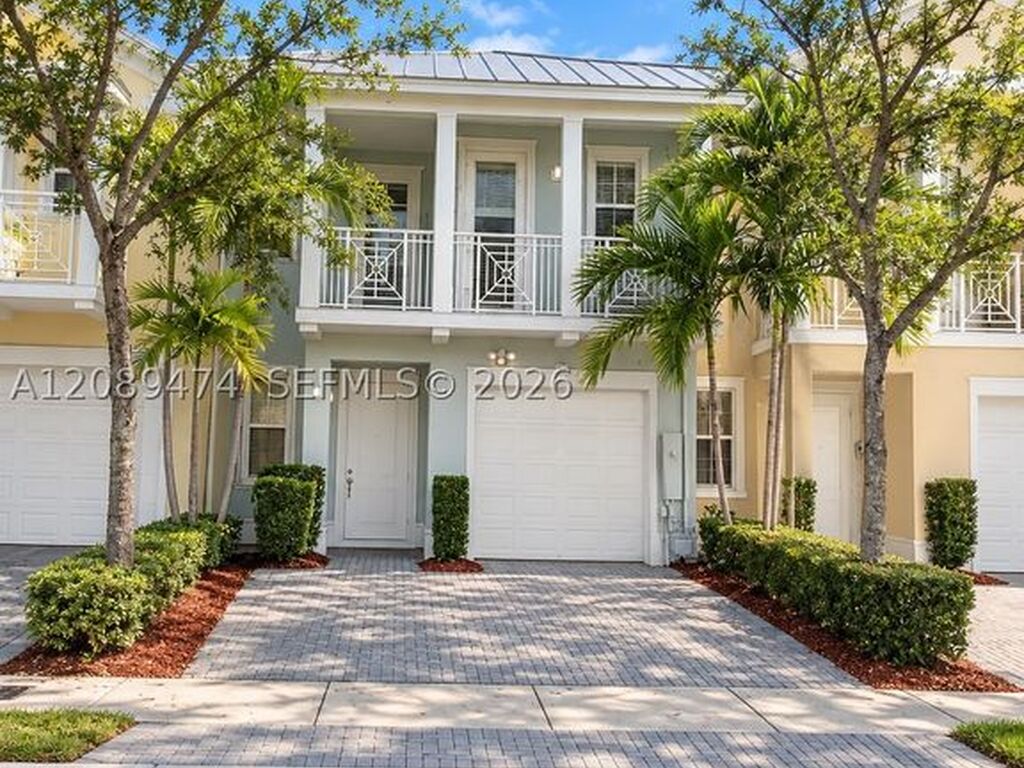 Maison de luxe à vendre à Doral, 606 456 €, Photo 1