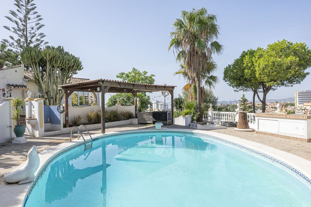 Maison de luxe à vendre à Fuengirola, 995 000 €, Photo 1