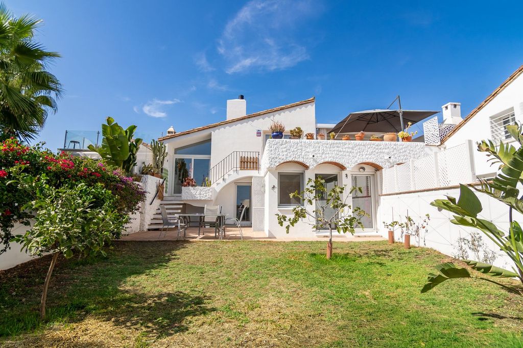 Maison de luxe à vendre à Estepona, 515 000 €, Photo 1