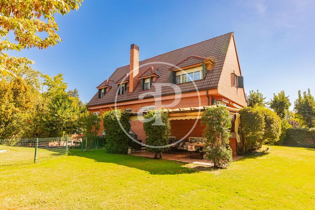 Maison de luxe à vendre à San Sebastián de Los Reyes, 1 590 000 €, Photo 1