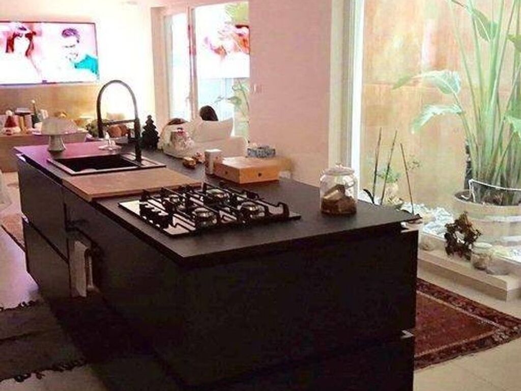 Luxury House for sale in Bari, 1 200 000 €, Photo 2