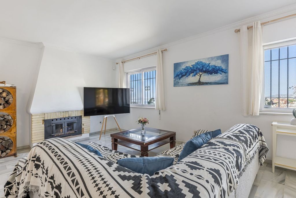 Maison de luxe à vendre à Fuengirola, 995 000 €, Photo 2