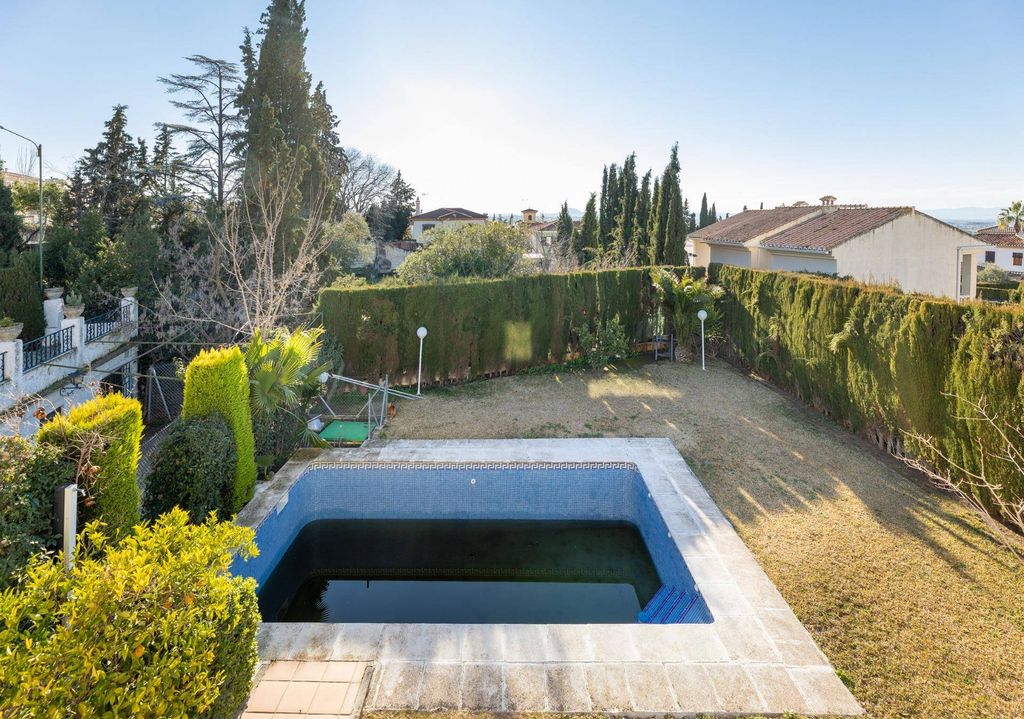 Luxury House for sale in Cájar, 540 000 €, Photo 3
