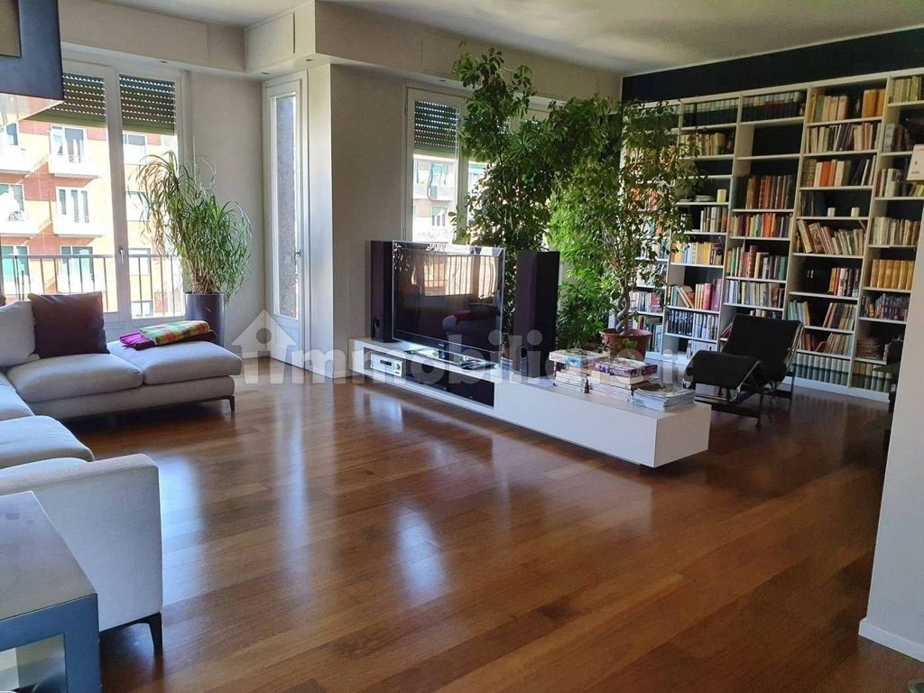 Appartement de luxe à vendre à Milan, 860 000 €, Photo 1