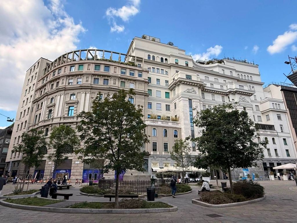 Appartement de luxe à vendre à Milan, 400 000 €, Photo 1