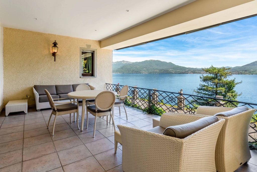 Maison de luxe à vendre à Oggebbio, 3 700 000 €, Photo 1