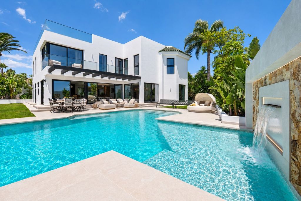 Maison de luxe à vendre à Estepona, 3 495 000 €, Photo 1