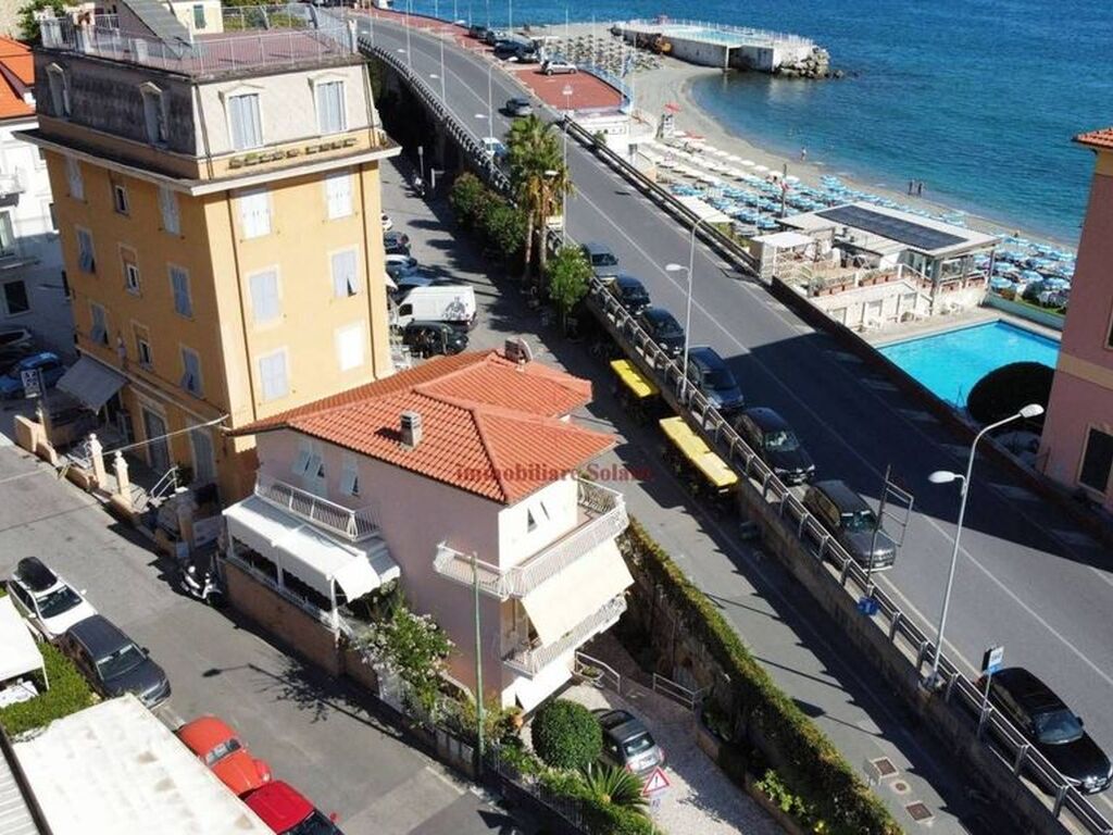 Maison de luxe à vendre à Varazze, 1 600 000 €, Photo 4