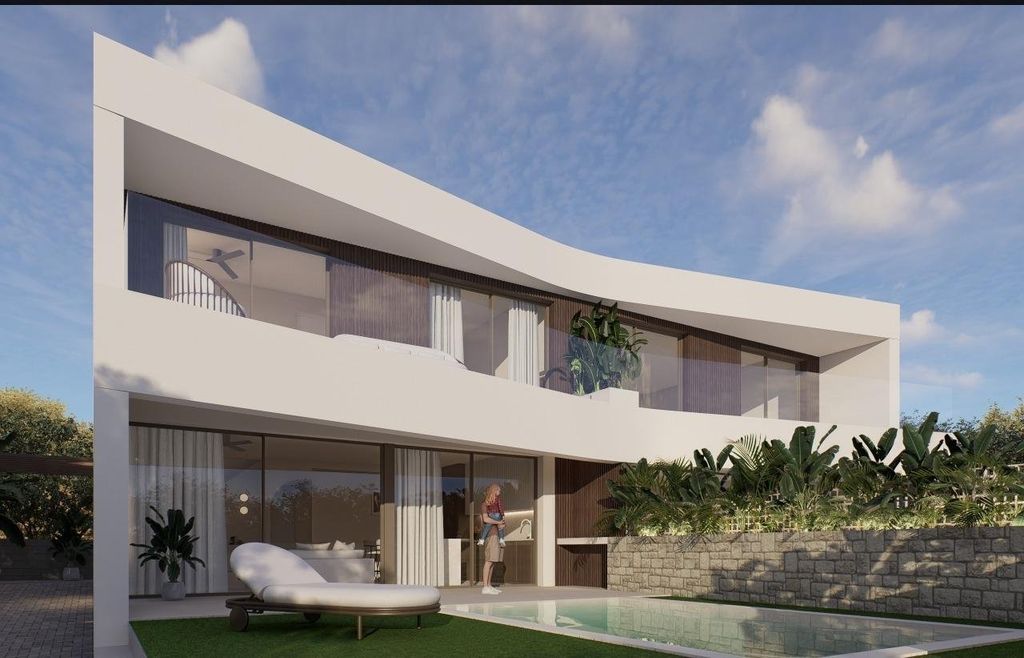 Luxury House for sale in Gran Alacant, 570 000 €, Photo 1