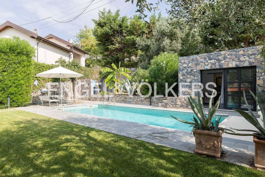 Maison de luxe à vendre à Arnasco, 520 000 €, Photo 1