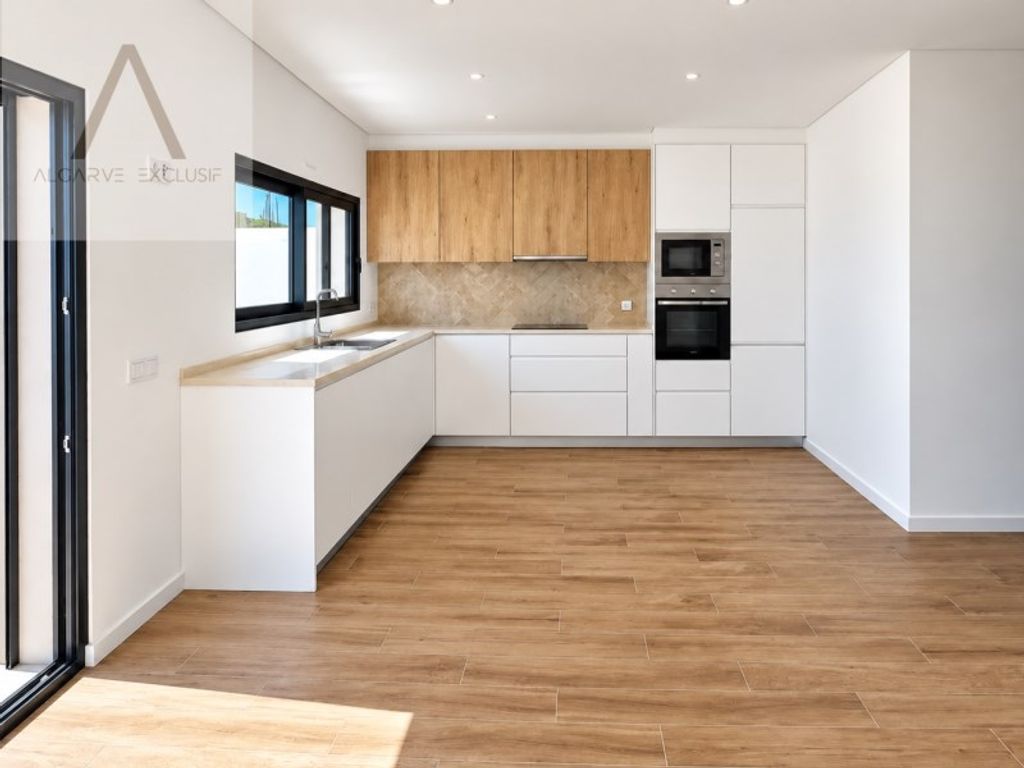 Maison de luxe à vendre à Olhão, 475 000 €, Photo 1