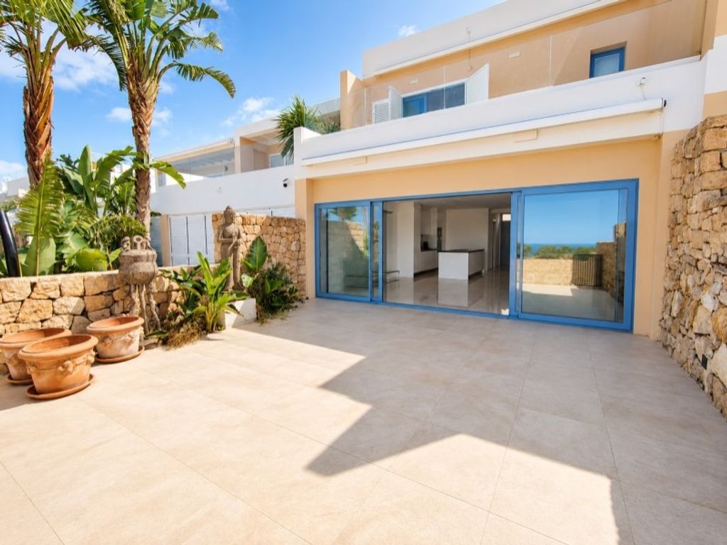 Maison de luxe à vendre à Sant Josep de Sa Talaia, 1 280 000 €, Photo 1