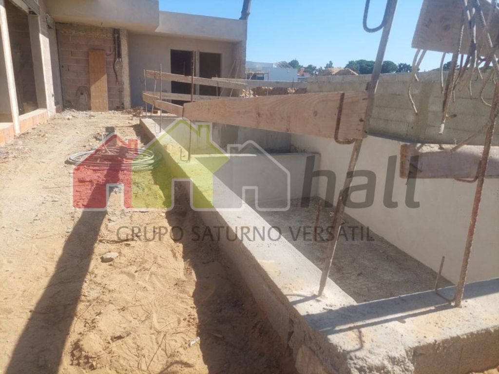 Luxury House for sale in Setúbal, 650 000 €, Photo 1