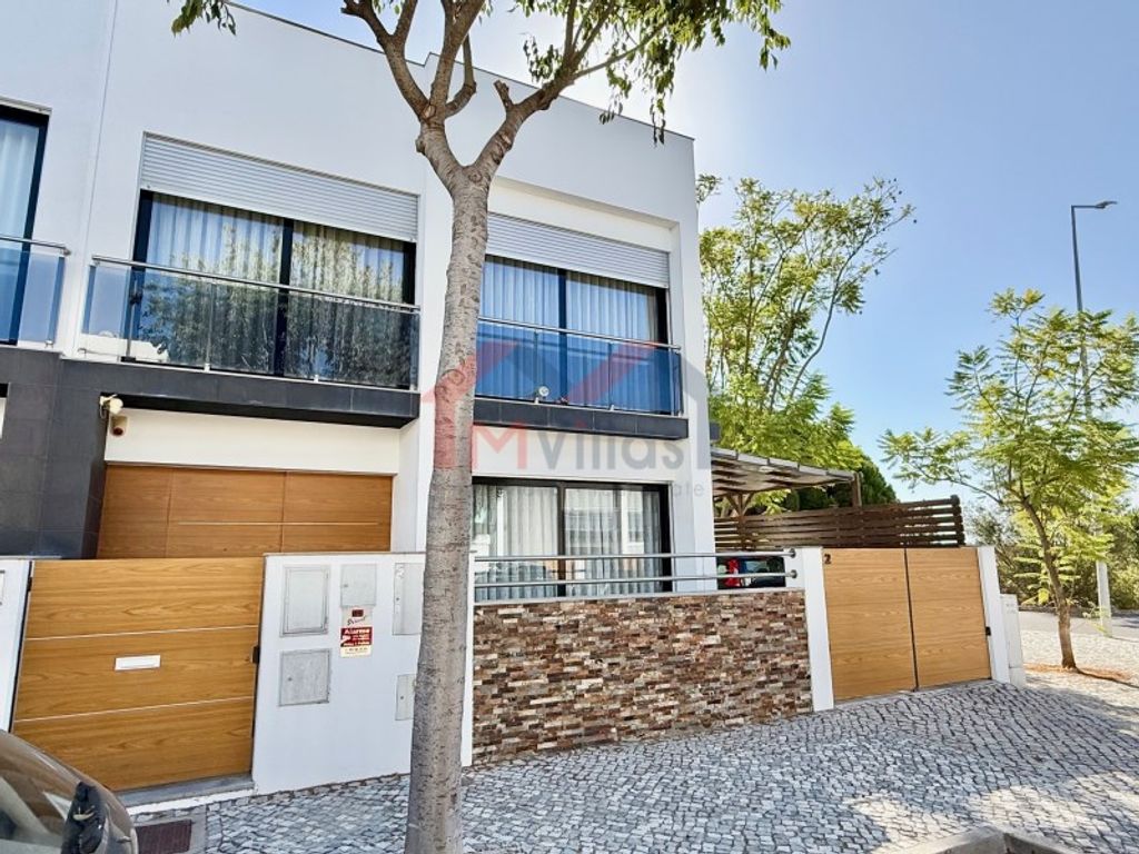 Maison de luxe à vendre à Olhão, 615 000 €, Photo 1