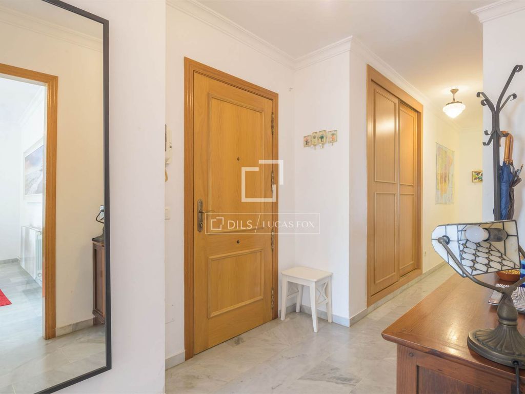 Luxury Apartment for sale in Málaga, 1 026 000 €, Photo 5