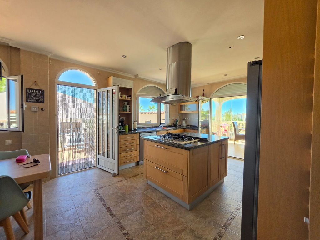 Maison de luxe à vendre à Pinoso, 895 000 €, Photo 7