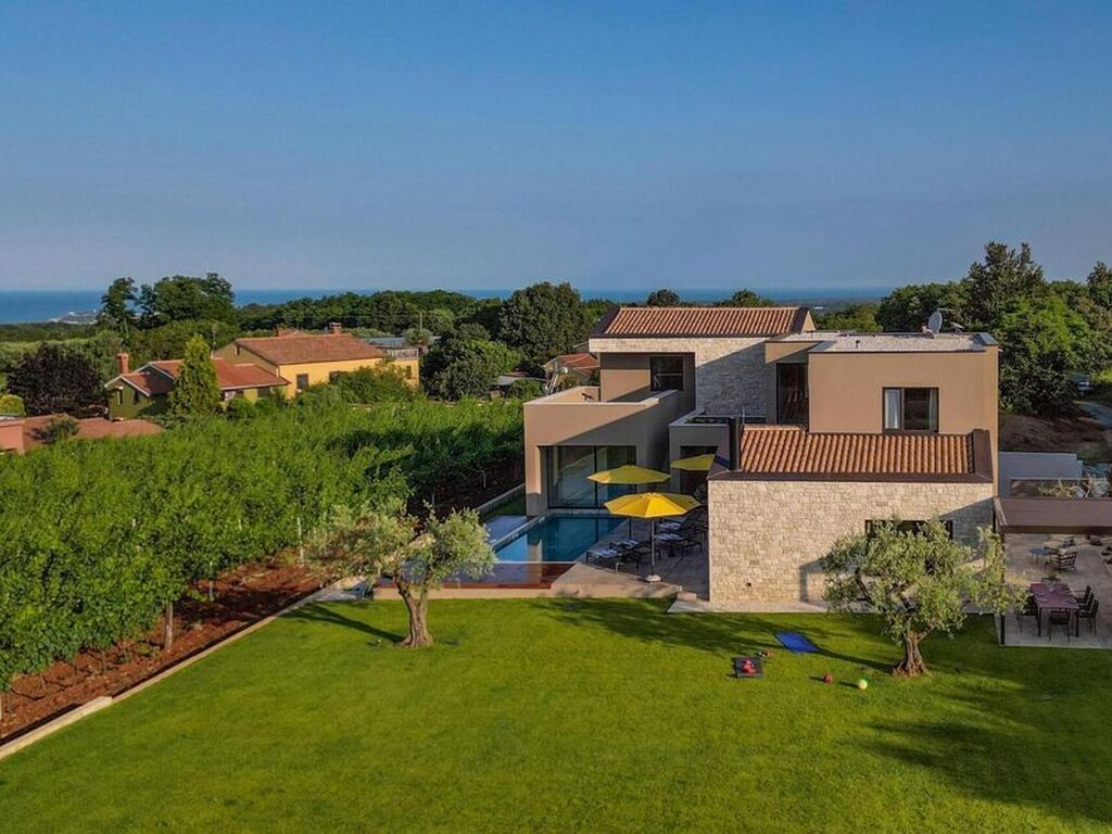 Maison de luxe à vendre à Porec, 0 €, Photo 1