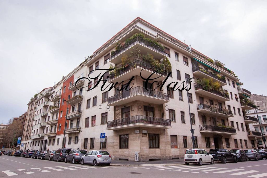 Appartement de luxe à vendre à Milan, 689 000 €, Photo 1