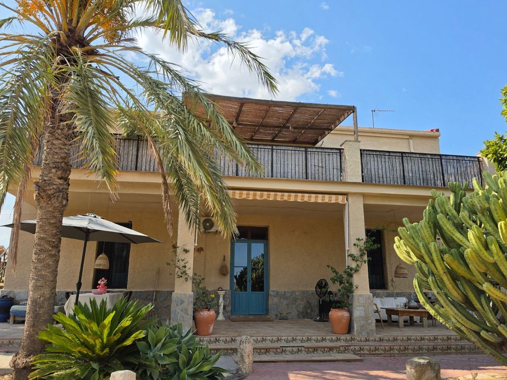 Appartement de luxe à vendre à Elche, 850 000 €, Photo 1