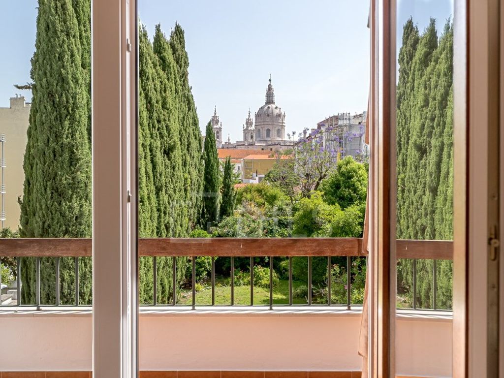 Luxury Apartment for sale in Lisbon, 1 295 000 €, Photo 1