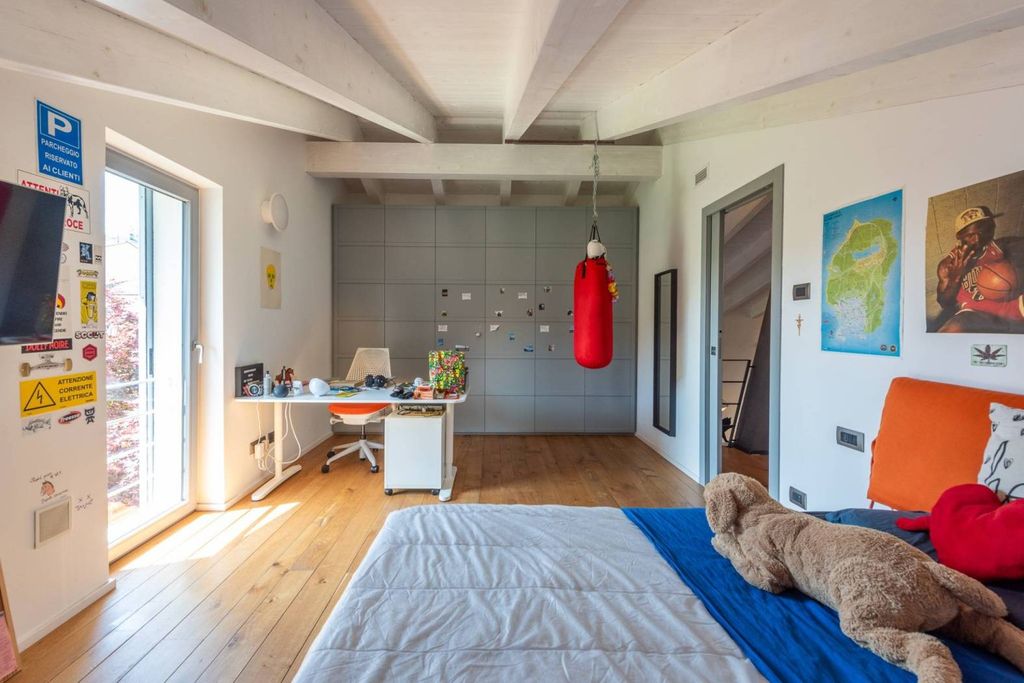 Maison de luxe à vendre à Lodi, 790 000 €, Photo 2