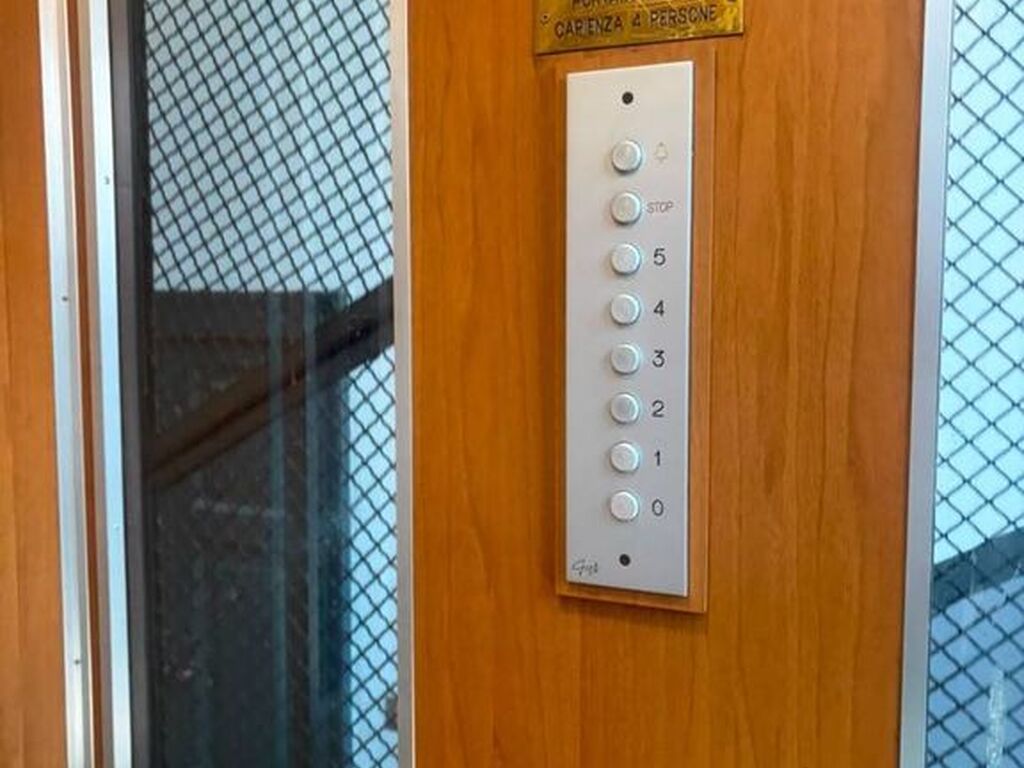Appartement de luxe à vendre à Milan, 1 100 000 €, Photo 4