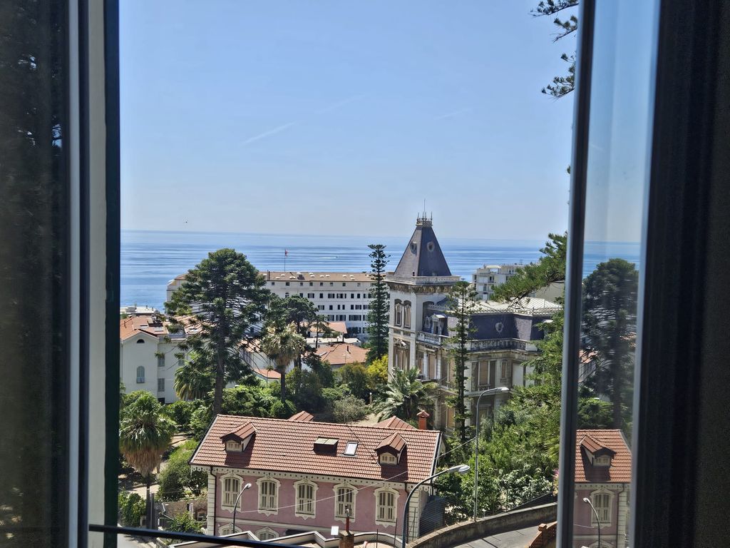 Luxury Apartment for sale in San Remo, 1 700 000 €, Photo 1