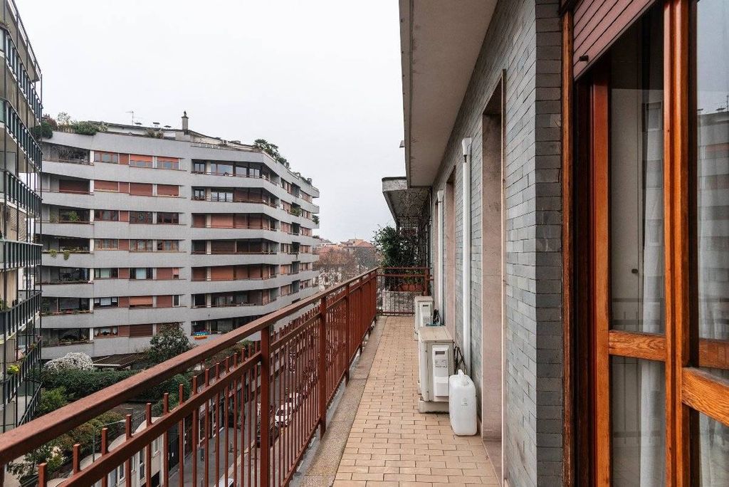Appartement de luxe à vendre à Milan, 1 150 000 €, Photo 1